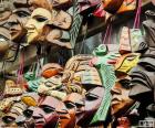 Μάγια ξύλινες μάσκες. Αντιπροσωπεύουν τα πρόσωπα των θεών τους κυβερνήτες